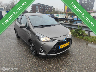 Toyota Yaris 1.5 Hybrid Y20 AUTOMAAT, NAVIGATIE, 42000 KM.,