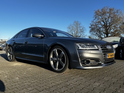 AUDI A8 S8 4.0 TFSI Quattro Pro Line+ Aut. * PANO | CERAMIC-BRAKES | BANG/OLUFSEN-SURROND | VALCONA-EXCLUSIVE-LEDER | DAB | NIGHT-VISION | HUD | ACC | LANE-ASSIST | SURROUND-VIEW | MATRIX-LED | MEMORY-PACK | NAVI-FULLMAP | SPORT-