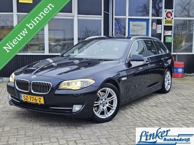 BMW 5-SERIE Touring 520d High Executive CAMERA LEDER TREKH