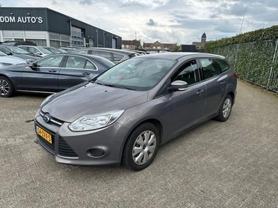 Ford FOCUS Wagon 1.0 EcoBoost Airco/Navi/Trekhaak - Motor