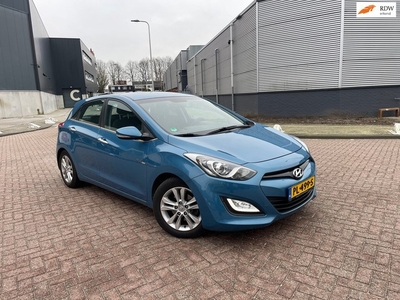 Hyundai I30 1.6 GDI i-Catcher CAMERA START STOP NAVI CLIMA