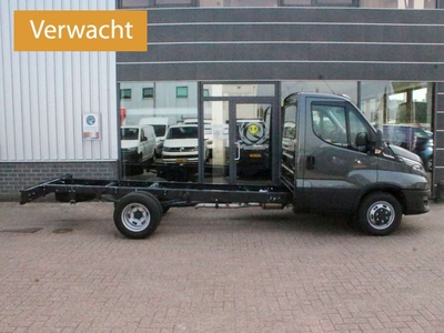 Iveco Daily 35C18HA8 3.0 410 Chassis Cabine Aut. Grijs Nieuw