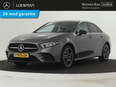 MERCEDES A-KLASSE 250 e Sedan AMG Plug-In Hybride Limited | Achteruitrijcamera | Sfeerverlichting | Apple Carplay | Nightpakket | Inclusief 24 maanden MB Certified garantie voor Europa.