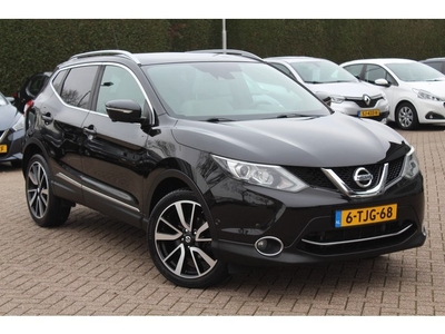 Nissan QASHQAI 1.2 Premier Edition / Panoramadak /