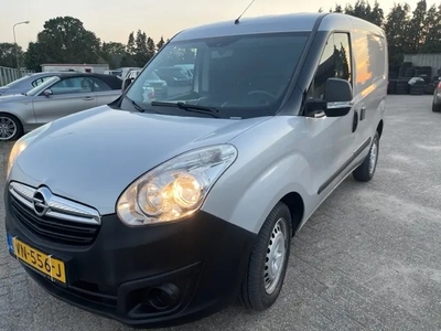 Opel Combo 1.6 CDTi L1H1 Edition (bj 2015)