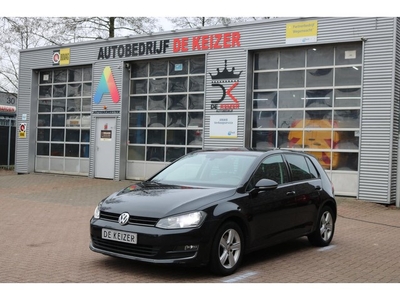 Volkswagen Golf 1.2 TSI Highline AUTOMAAT CAMERA AIRCO NAVI