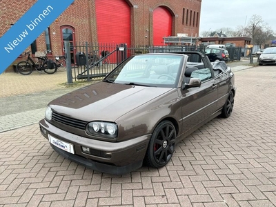 Volkswagen Golf Cabriolet 1.8 UNIEK