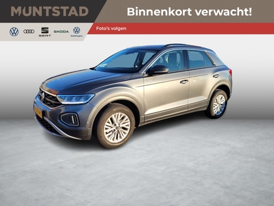 VOLKSWAGEN T-ROC 1.0 TSI 110PK Life | Navigatie | Camera | PDC | Apple CarPlay | Adaptive Cruise | Airco | LED |