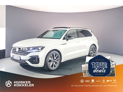 VOLKSWAGEN TOUAREG R 3.0 TSI eHybrid 462pk Tiptronic Panoramadak, Luchtvering, Achteruitrijcamera, Lederen bekleding, Navigatie, LED verlichting, Adaptive cruise control, Elektrische achterklep, Elektrisch verstelbare voorstoelen