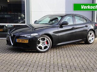 Alfa Romeo Giulia 2.0T SUPER AUT/SPORTST/STOEL.STUURVERW./MEMORY/18''