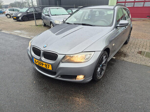 BMW 3-serie Touring 320d 184pk 6bak groot navi Luxury Line trekhaak