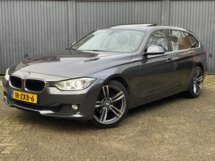 BMW 3-serie Touring 320i Upgrade Edition Leder Clima Cruise Pano NAP