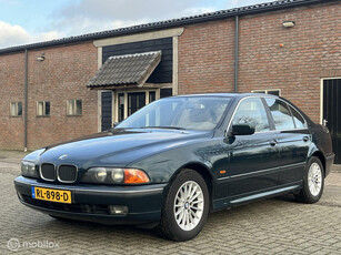 BMW 5-serie 528i Executive Autm Leder Complete Historie