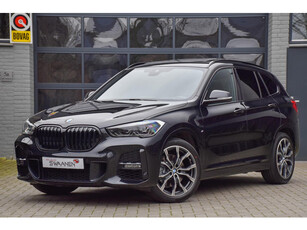 BMW X1 xDrive25i High Executive | Pano | Hud | Camera