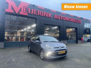 Hyundai I10 1.2I BJ. 2014 87 PK FIFA WORLD CUP EDITION WINTERPAKKET