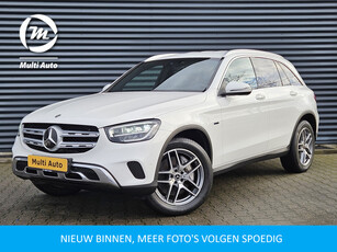 Mercedes-Benz GLC 300e 4MATIC AMG Plug In Hybrid Dealer O.H PHEV | Apple Carplay | Camera | Alcantara Sportstoelen Verwarmd | 19