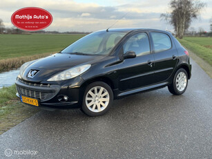 Peugeot 206 + 1.4 XS Climate + Cruise control! 5 deurs! Nieuwe APK!