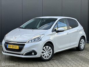 Peugeot 208 1.2 PureTech Blue Lion | PARELMOER | CRUISE | TREKHAAK |