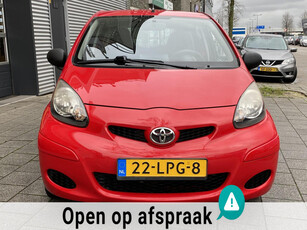 Toyota Aygo 1.0-12V Access 5Drs - Navigatie I Airco I Comfort pakket I APK 11-2025