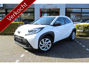 Toyota Aygo X 1.0 VVT-i MT first | Rijklaar | Stoelverwarming | Apple/Android | Camera | LED | Adaptive Cruise | LMV |