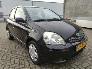 Toyota Yaris 1.3 16v VVT-i S-Line