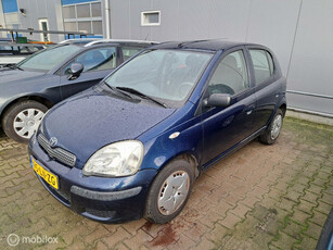 Toyota Yaris 1.3 VVT-i Luna