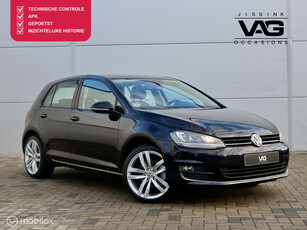 Volkswagen Golf 1.4 TSI Highline Automaat Trekhaak Pano LED LEER