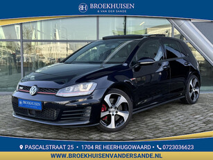 Volkswagen Golf 2.0 TSI GTI Performance 230pk Automaat / Panoramadak / Leder / Stoelverwarming