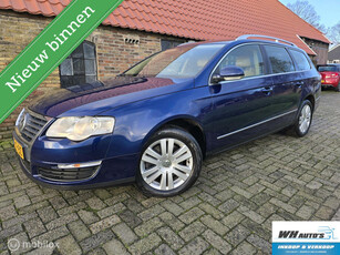 Volkswagen Passat Variant 1.6 FSI Highline Business