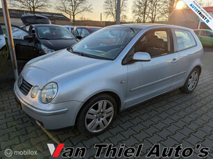 Volkswagen Polo 1.4-16V Highline airco