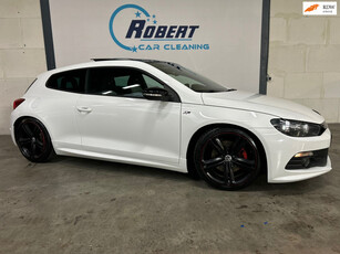 Volkswagen Scirocco 1.4 TSI R-Line.