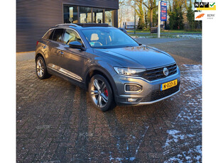 Volkswagen T-Roc 2.0 TSI 4Motion Sport,Pano,Virtual,Carplay!