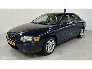 Volvo S60 2.4 Drivers Edition NL-AUTO / DEALER HISTORIE