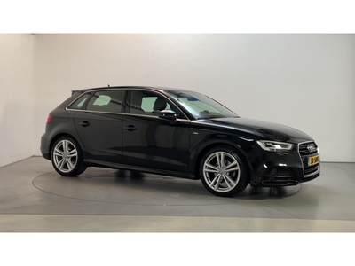 Audi A3 Sportback 30 TFSI Sport S Line Edition Leder-Stof LED Navigatie