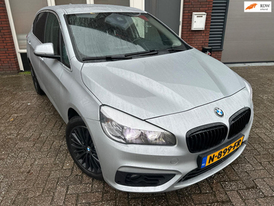 BMW 2-serie Active Tourer 218i / Xenon / Leder / Camera / PDC