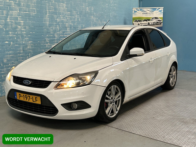 Ford Focus 1.8 Ghia Flexi Fuel CLIMA CRUISE LEER LMV Financial is mogelijk!!!!!!