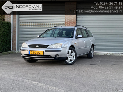 Ford Mondeo Wagon 1.8-16V First Edition