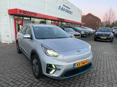 Kia e-Niro EXECUTIVELINE/64KWH/LEER/XEN/NAV/ACARPLAY/FABRIEKSGARANTIE