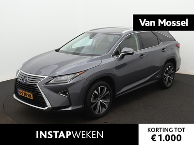 LEXUS RX-SERIE 450hL 4WD Premium | 7-ZITS | SCHUIFDAK | NAVIGATIE | LEDER | STOELVERWARMING | STOELVENTILATIE | ELEKTRISCHE ACHTERKLEP | ACHTERUITRIJCAMERA | ADAPTIVE CRUISE CONTROL | LED KOPLAMPEN |