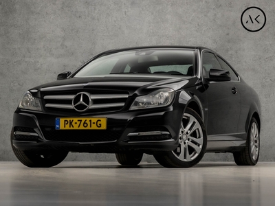 MERCEDES C-KLASSE Coupé 180 Sport 157Pk (NAVIGATIE, CLIMATE, STOELVERWARMING, LEDER, ELEK SPORTSTOELEN, PARKEERSENSOREN, BLUETOOTH, NIEUWE APK, NIEUWSTAAT)