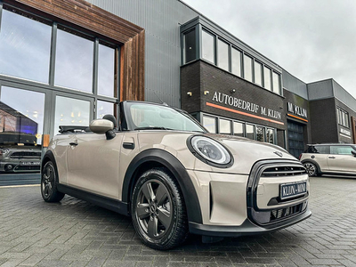 Mini Mini Cabrio 1.5 Cooper Blackline aut/nw model/lc scherm/leer/camera/btw