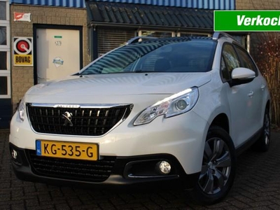 Peugeot 2008 1.2 Pure Tech Bleu Lion Navigatie/airco/cruise/panorama/110pk