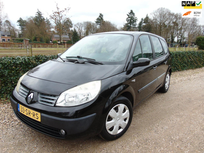 Renault Grand Scénic 2.0-16V Dynamique Comfort 7-PERS. , Clima / Cruise / Panodak / Elec.Pakket / Isofix .