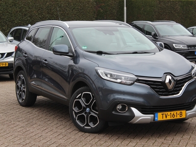 RENAULT KADJAR 1.2 TCe Bose / Panoramadak / Camera / Navigatie / DAB / Keyless / 19'' / Cruise Control / Stoelverwarming