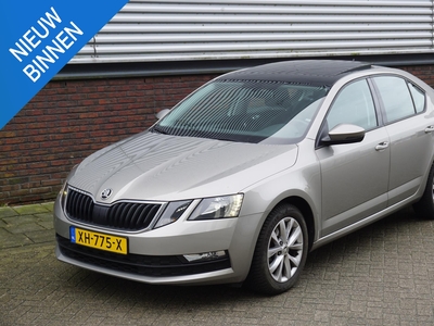 SKODA OCTAVIA 1.0 TSI Panoramadak/Climatecontrol/AppleCarplay Automaat/Rijklaarprijs incl.garantie