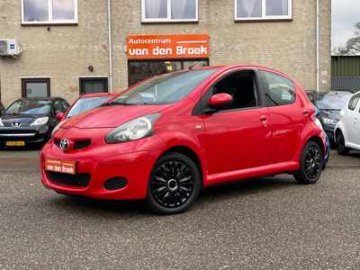 Toyota Aygo 1.0-12V Comfort 5Drs Airco Elec Pakket Nw Apk