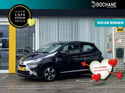 TOYOTA AYGO 1.0 VVT-i x-clusiv , NL-Auto, 1e eigenaar, Achteruitrijcamera, Climate Control, Key-less, Lichtmetaal, Multimedia scherm, BT-Telefoonfunctie