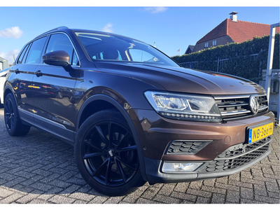 Volkswagen Tiguan 1.4TSI 150pk Connected Series Pano/Alcantara/Navi/Led/Trekhaak