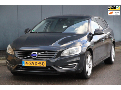 Volvo V60 2.4 D6 AWD Plug-In Hybrid Summum Elek.Dak/Camera/Xenon/Navigatie