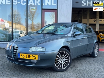 Alfa Romeo 147 1.6 T.Spark Veloce Distinctive 5-Drs, Rijdt